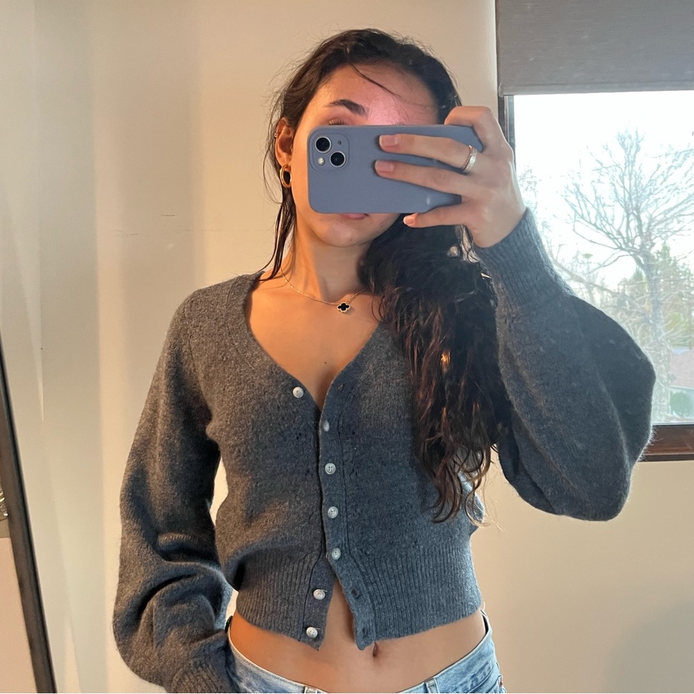 Abrecrombie sweater
